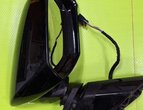 Lamborghini Huracan Side Mirror Repair
