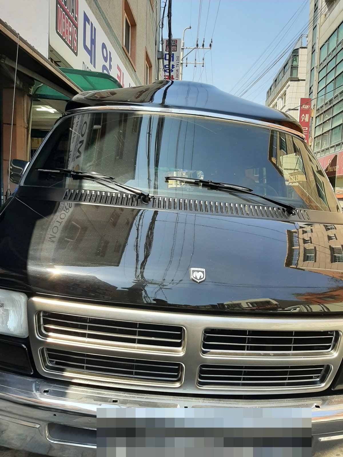 닷지 램 2500 앞모습